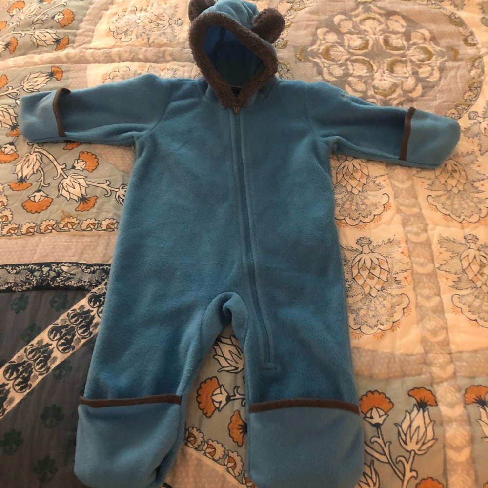 Columbia fleece bunting suit Size 6-12 months